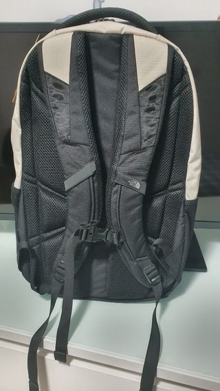 Mochila The North Face 29L Beige/Negra