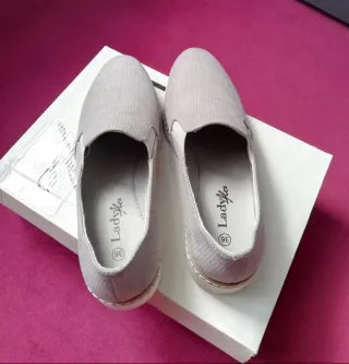 Zapatos Ladyflex Beige/Plata Mujer