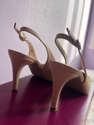 Zapatos Martinelli Beige Tacon Slingback