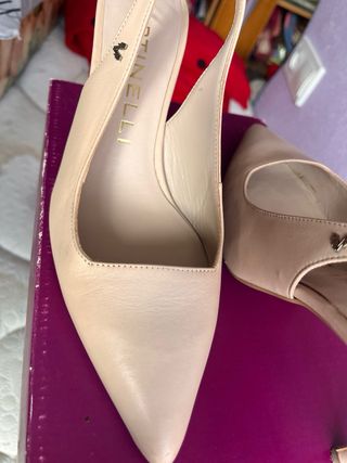 Zapatos Martinelli Beige Tacon Slingback