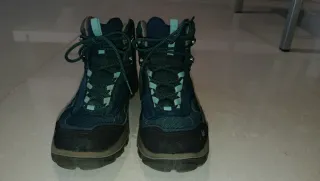 Botas de montaña Quechua impermeables