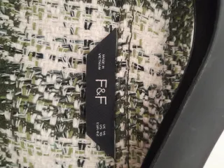 Chaqueta cuadros verde y blanco