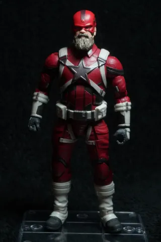 Red Guardian Marvel Legends Figura