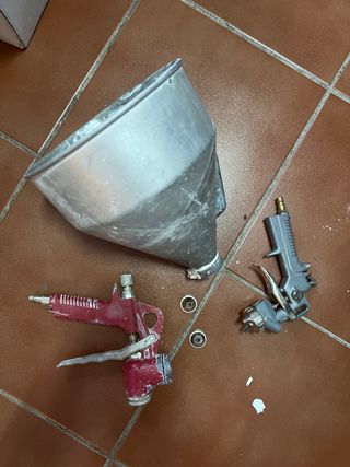 Pistola y cargador Gotared