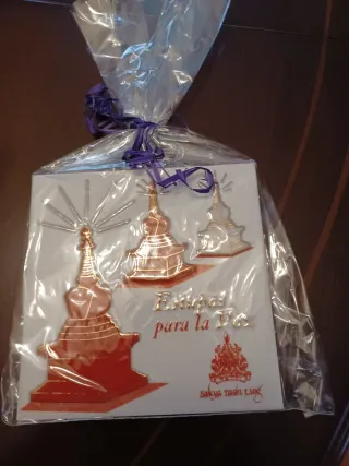 Azulejo Estupas para la Paz