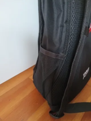 Mochila Nike Negra con Logo Blanco Grande