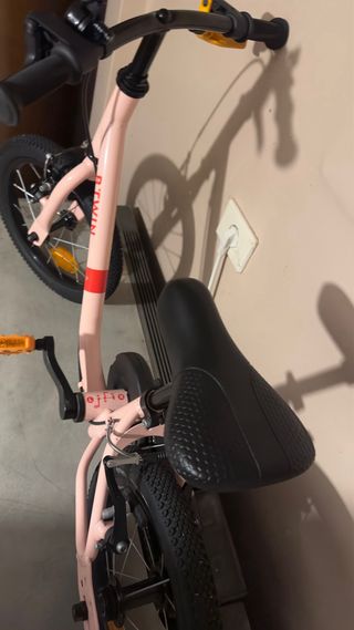 Bicicleta Btwin 14 pulgadas rosa