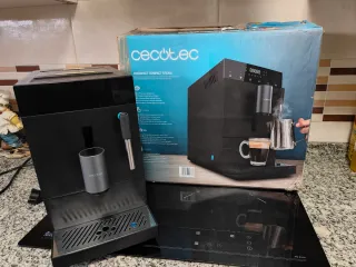 Cafetera Cecotec Cremmaet Compact Steam