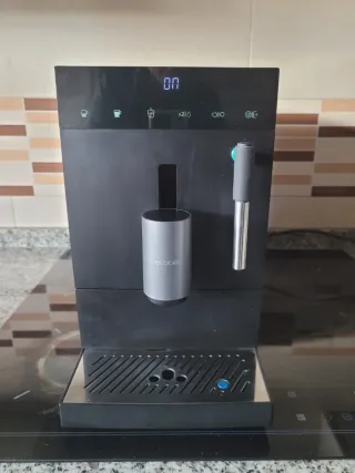 Cafetera Cecotec Cremmaet Compact Steam