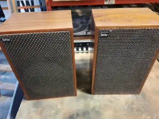 Altavoces Bettor Marrones y Grises