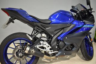 Yamaha YZF 125R Azul