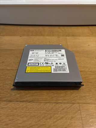 HP COMPAC PRESARIO C700 (SSD, RAM, cargador, etc)