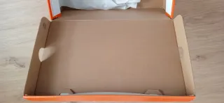 Caja Zapatillas Nike Naranja