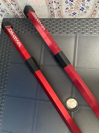 Par de fundas Daiwa para cañas de pescar