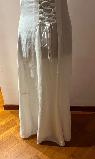 Abito lungo in lino e cotone bianco