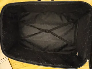 Maleta de viaje grande negra