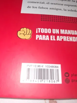 Detrás de todo. Lo que ningún influencer cuenta