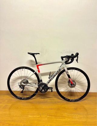 IMPECABLE SPECIALIZED TARMAC T-54