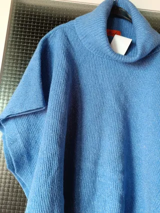 Jersey/Poncho Talla Grande Azul 52/6XL Nuevo