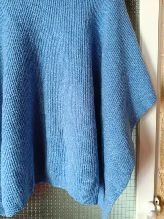 Jersey/Poncho Talla Grande Azul 52/6XL Nuevo