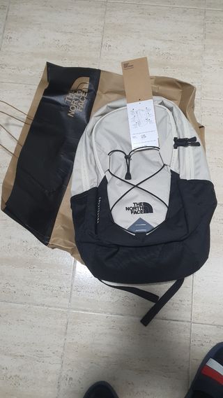 Mochila The North Face 29L Beige/Negra