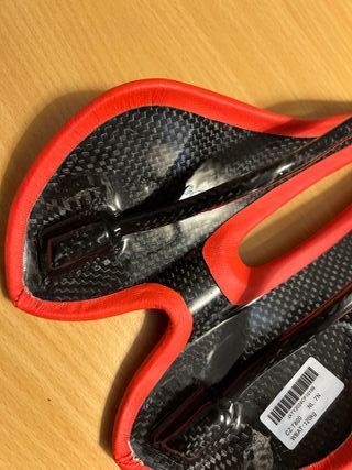 Sella WCS Rossa Carbonio MTB, Corsa e City