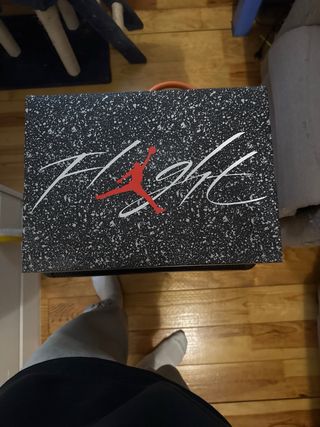 Jordan 4 Military Black Talla 44 Nuevas