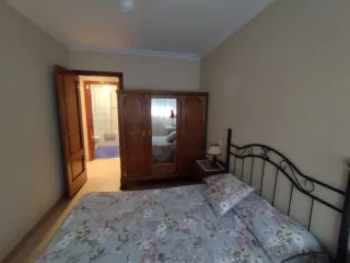 Alquilo piso en grado .