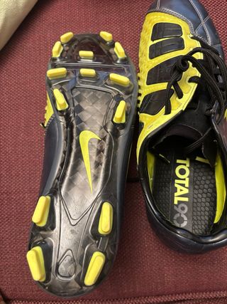 Botas Fútbol Nike TOTAL 90 Talla 41