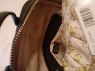 Mochila Guess Piel Negra