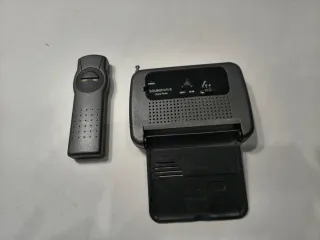 Radio Portátil a Pilas con Mando