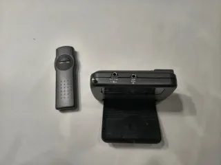 Radio Portátil a Pilas con Mando