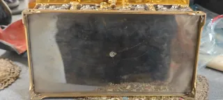 Caja Decorativa Estilo Neogótico