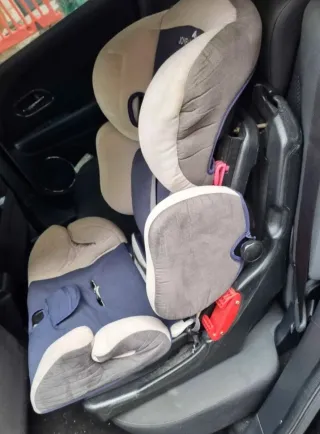 Seggiolino auto per bambini