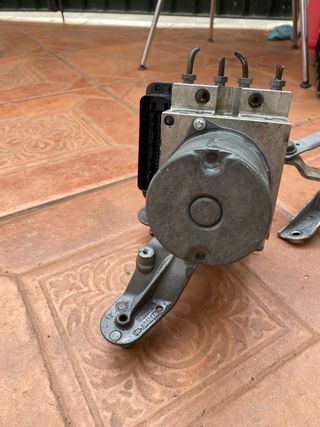 Módulo ABS Mercedes Clase E 200 cdi A211 431 38 12