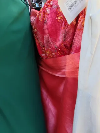 Ropa de fiesta Adela Domínguez