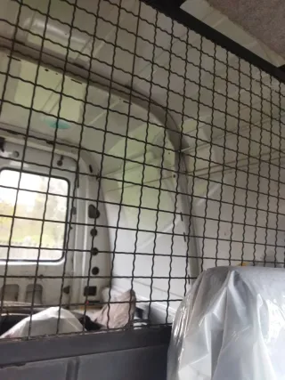 Reja separador furgoneta C15