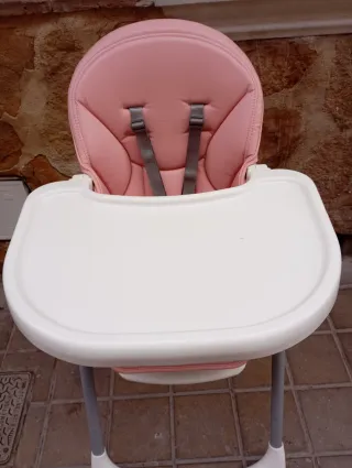 Trona bebé rosa y blanca