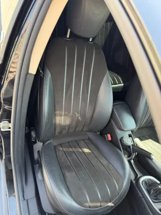 Vendo Lancia Delta 2010 o cambio con caravana