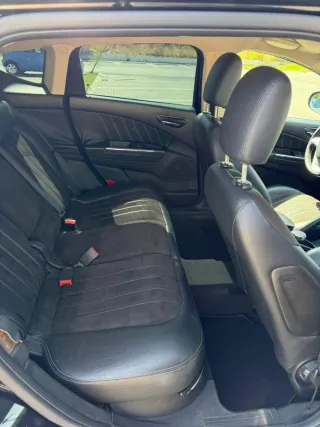 Vendo Lancia Delta 2010 o cambio con caravana