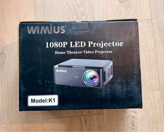 Proyector WIMIUS con mando y maletín