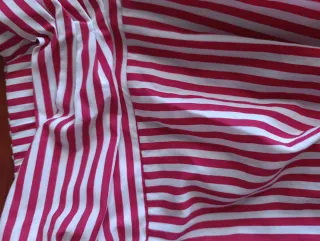 Blusa Zara Rayas Rojas y Blancas talla XS