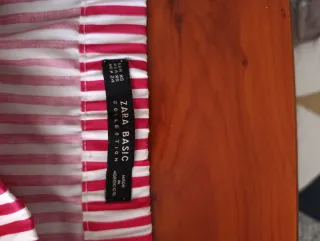 Blusa Zara Rayas Rojas y Blancas talla XS