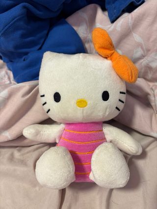 Peluche Hello Kitty rosa y naranja