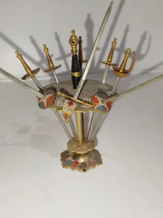 Palillero espadas metal