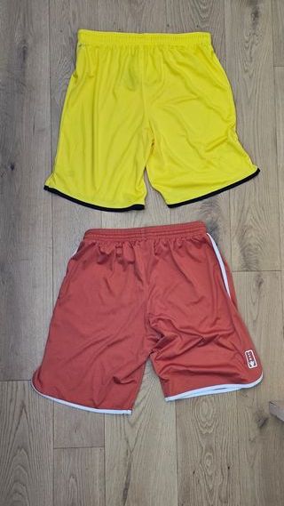 Pantaloncini Puma e Macron