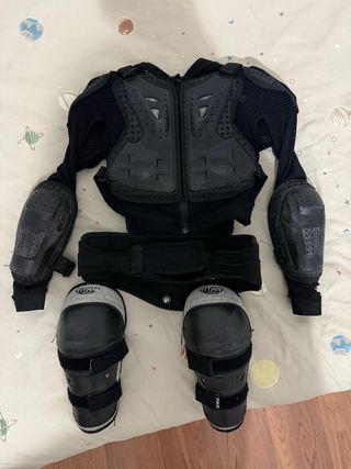 Protecciones Motocross Fox Titan