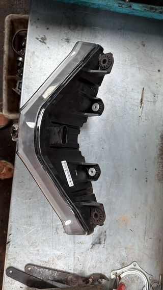 Faro Ducati Panigale V2 2024