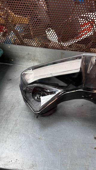 Faro Ducati Panigale V2 2024