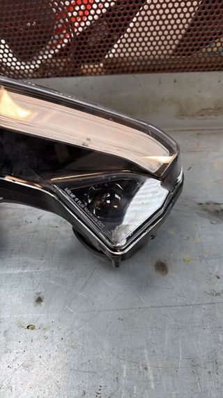 Faro Ducati Panigale V2 2024